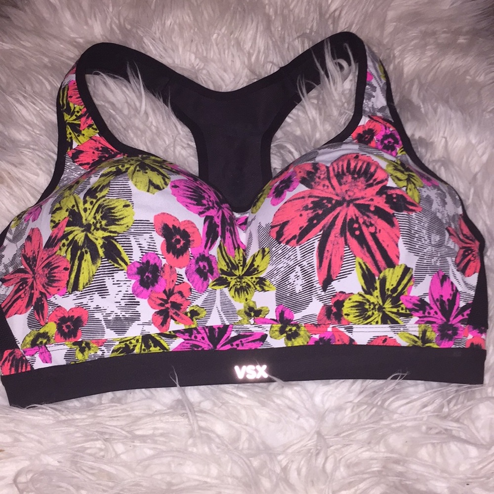 Sports bra
